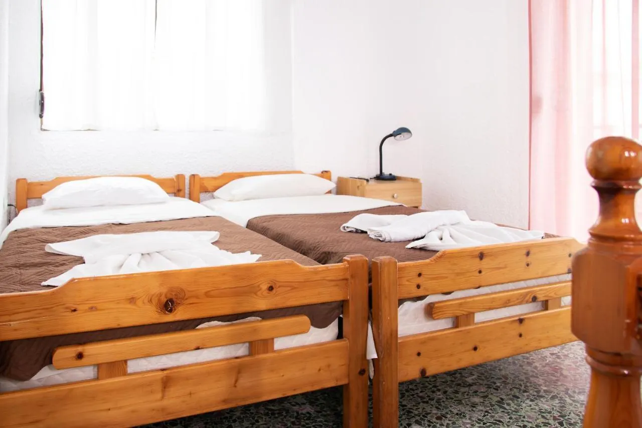 Villa Magda 0*, Pefkochori
